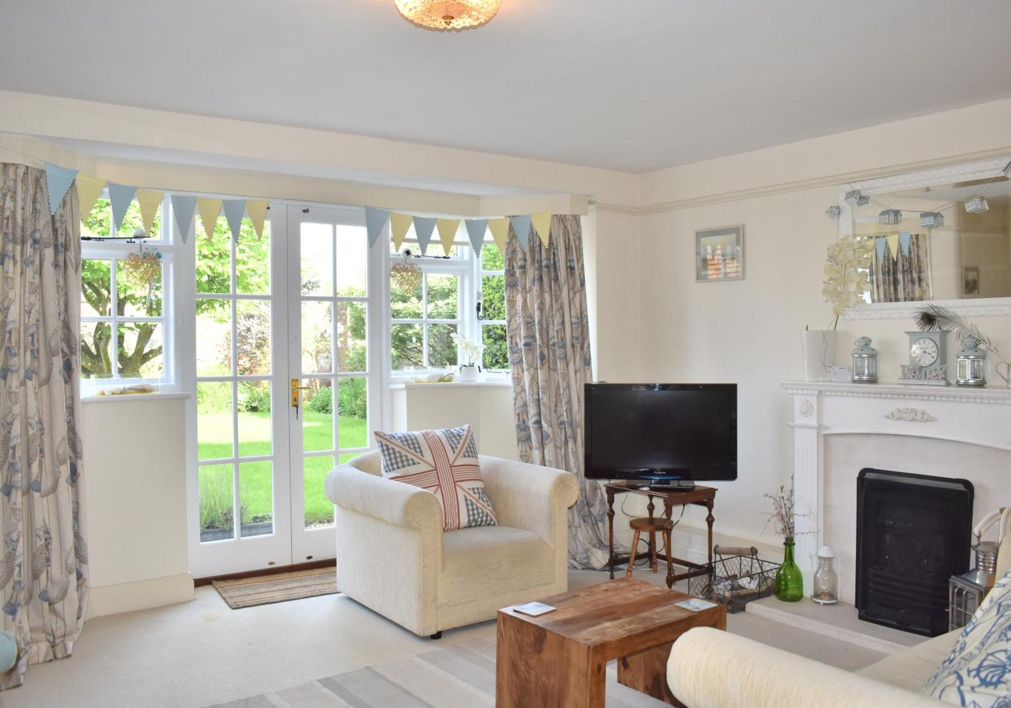 Georgian 2 Bedroom Apartment In Chichester With Free Parking - Chichester Holiday Properties Exteriér fotografie