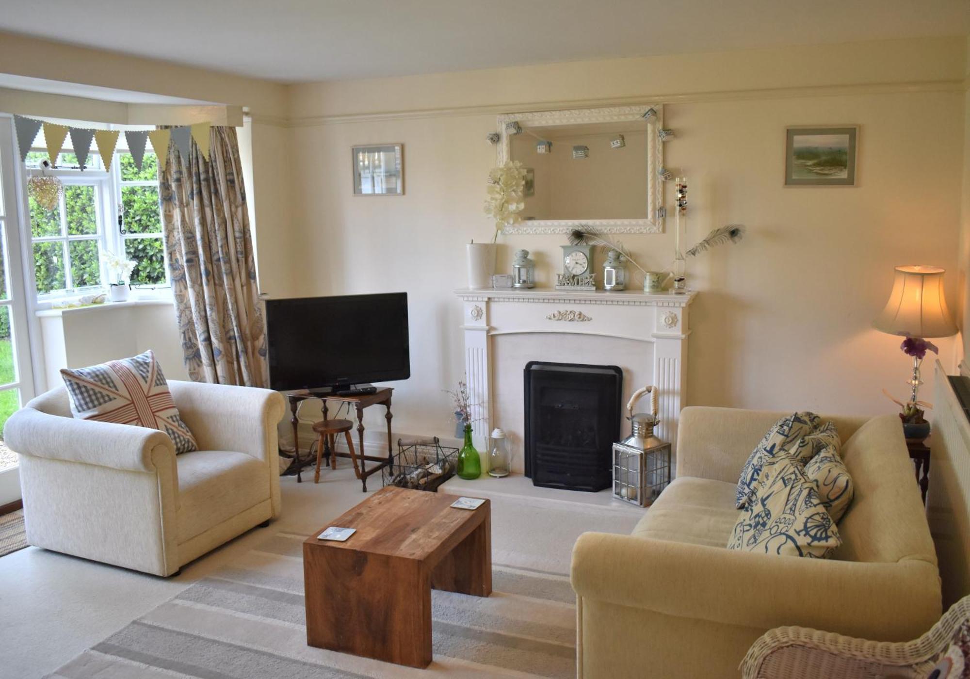 Georgian 2 Bedroom Apartment In Chichester With Free Parking - Chichester Holiday Properties Exteriér fotografie