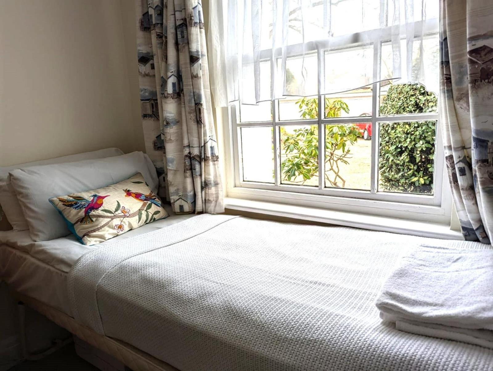 Georgian 2 Bedroom Apartment In Chichester With Free Parking - Chichester Holiday Properties Exteriér fotografie