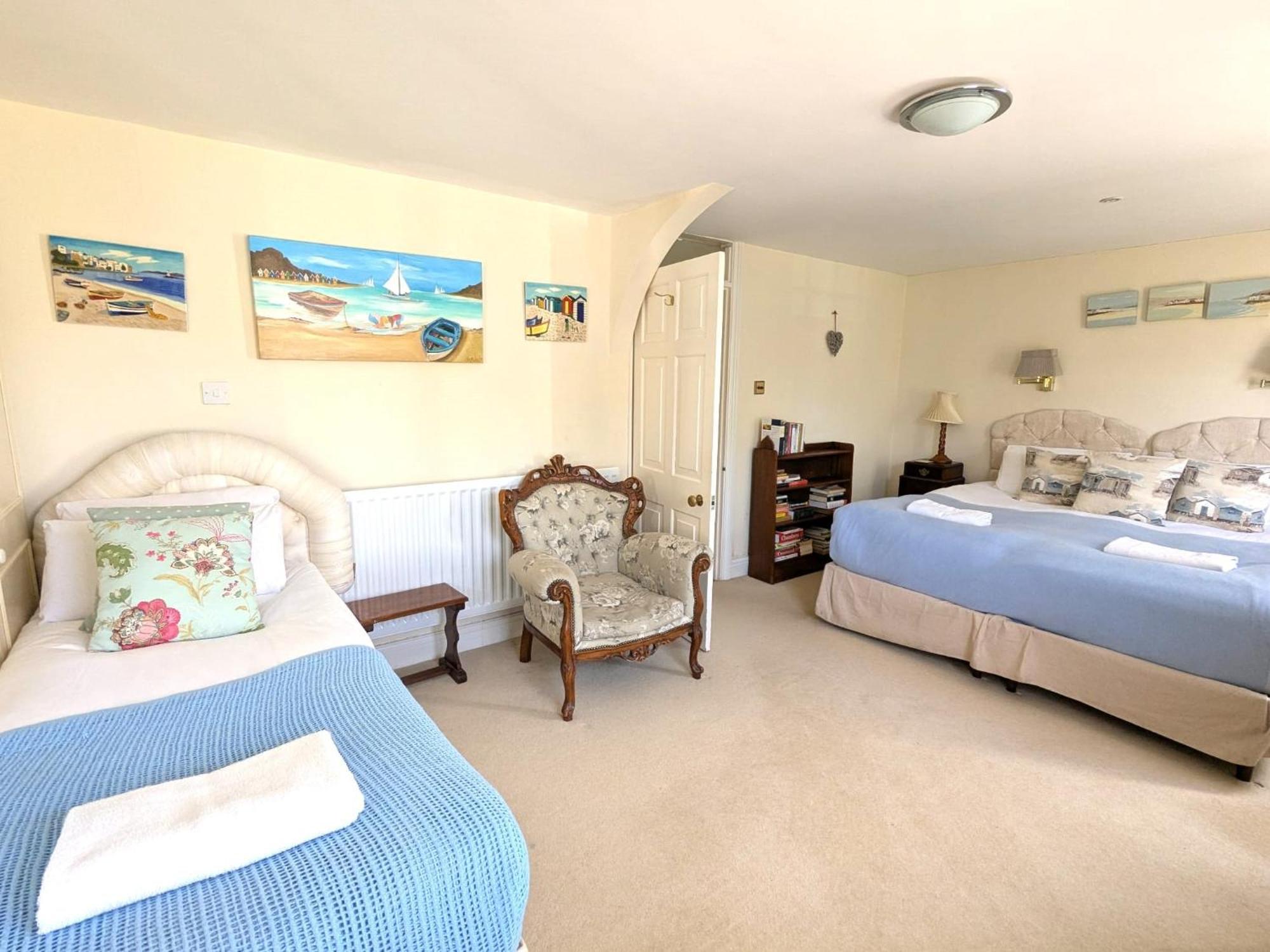 Georgian 2 Bedroom Apartment In Chichester With Free Parking - Chichester Holiday Properties Exteriér fotografie